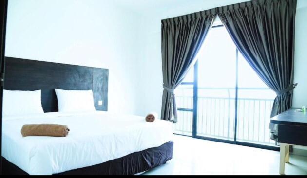 לומוט Marina Heights Seaview Resort Apartment II מראה חיצוני תמונה